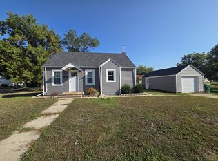 206 1st St NE, Lidgerwood, ND 58053