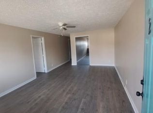 608 E Main St #2, Livingston, TN 38570