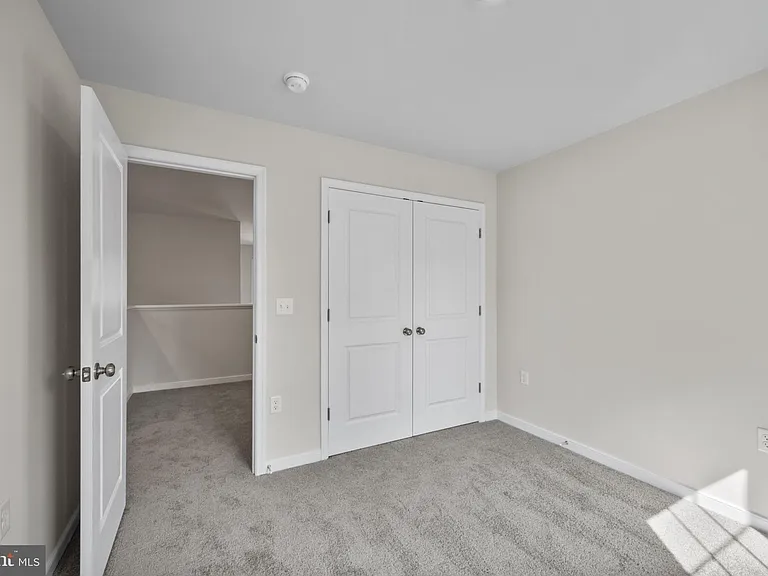 106 Mate Ct — Photo 28