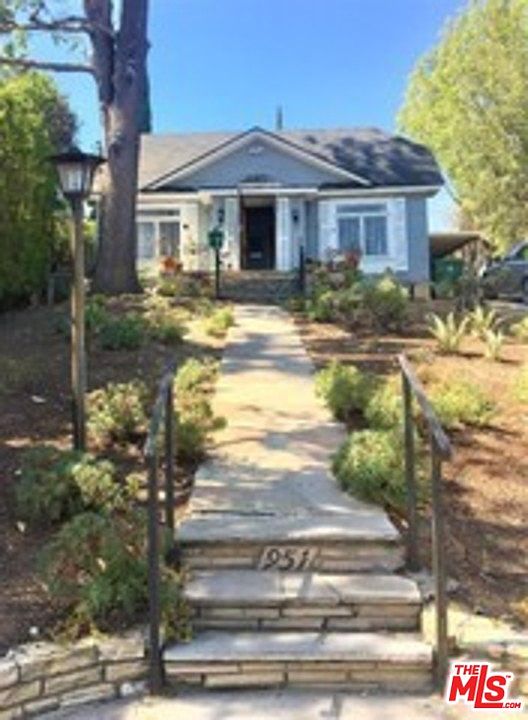 1st image of 951 Micheltorena St