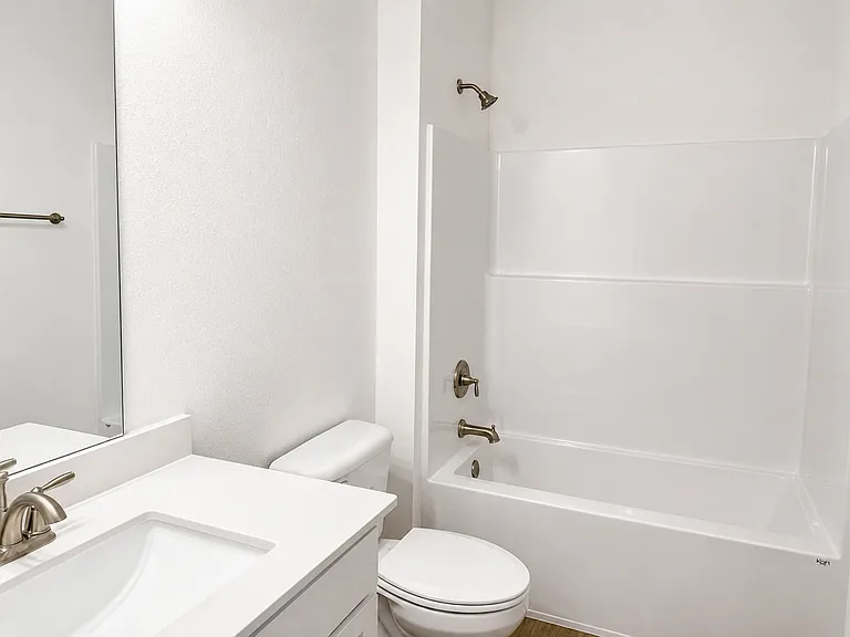 107 Holley Grove Ln — Photo 14