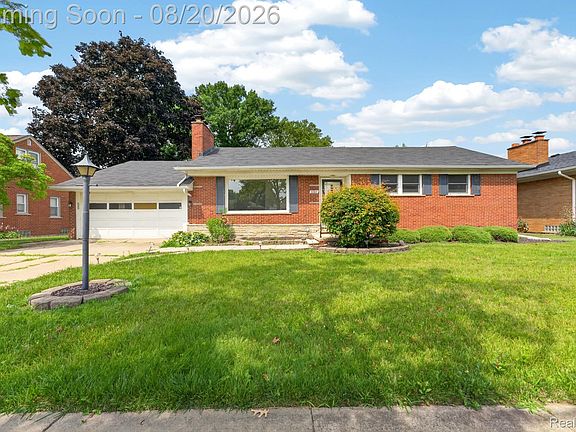 2nd image of 2288 Gorno St