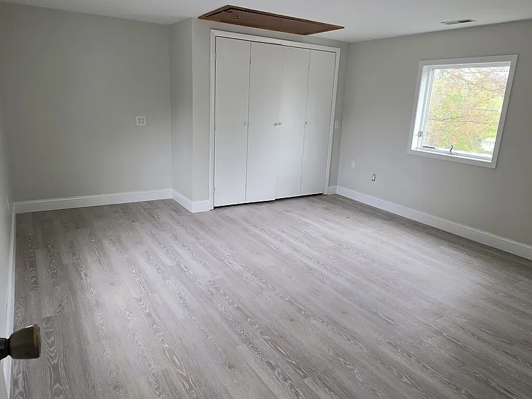 221 Chestnut St #3 — Photo 4