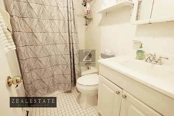 Rented by ZealEstate Group Inc | media 53