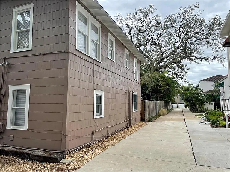 807 1/2 S Fremont Ave #LOWER — Photo 23