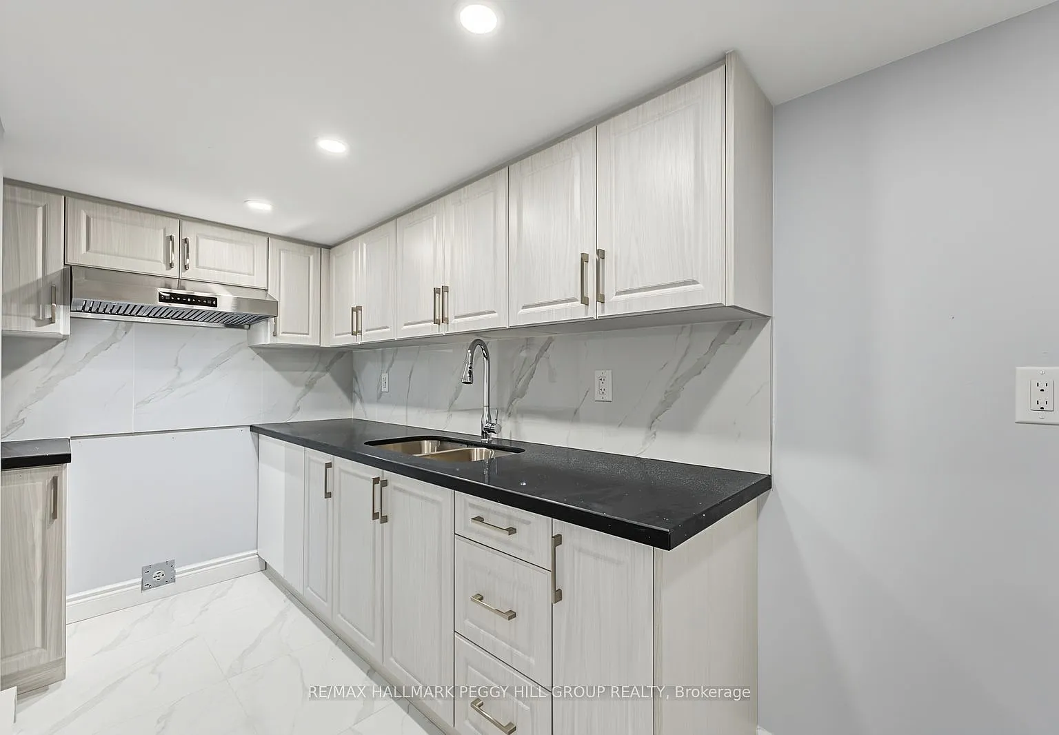 2 bed, $2,250 — Photo 4
