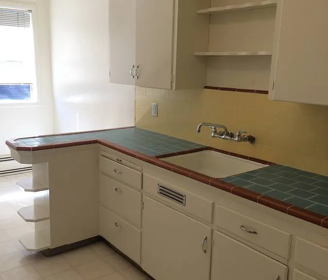 3318 SW 11th Ave #3 — Photo 3