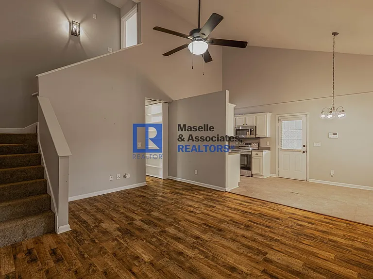 225 McLaurin Dr — Photo 9