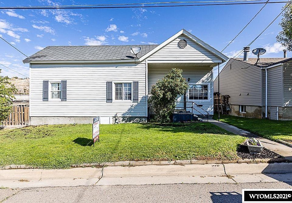31 3rd St, Rock Springs, WY 82901 MLS 20213959 Zillow