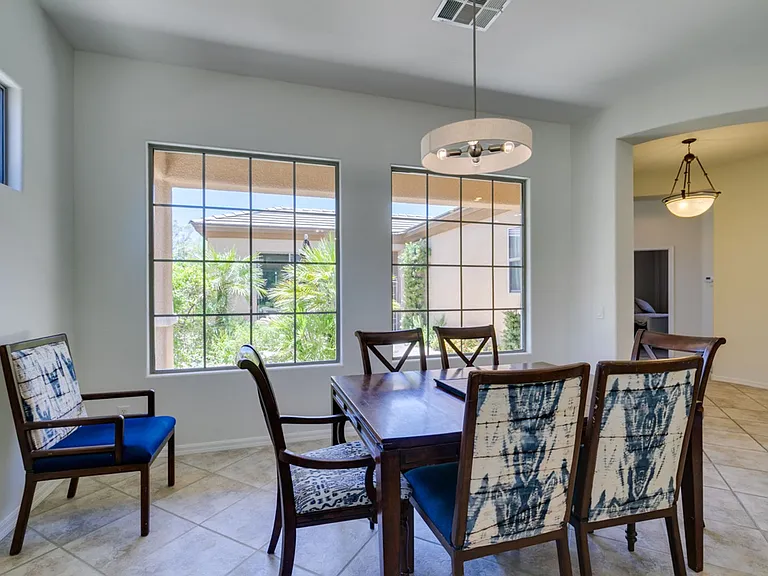 8 Kennesaw Rd — Photo 10