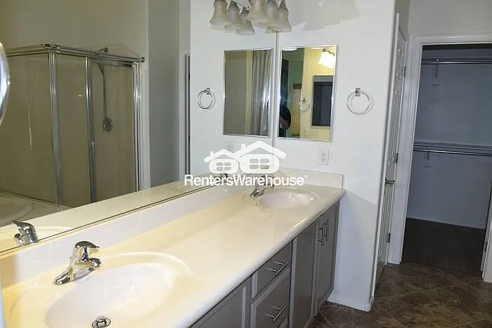 10827 W Cottontail Ln — Photo 6