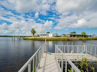 130 Martinique Rd, North Port, FL 34287