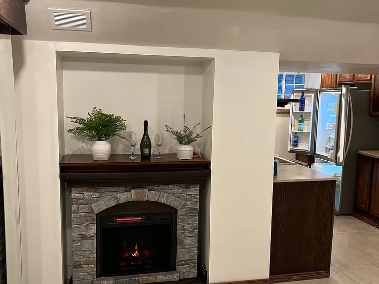 585 Crescent Ave — Photo 19