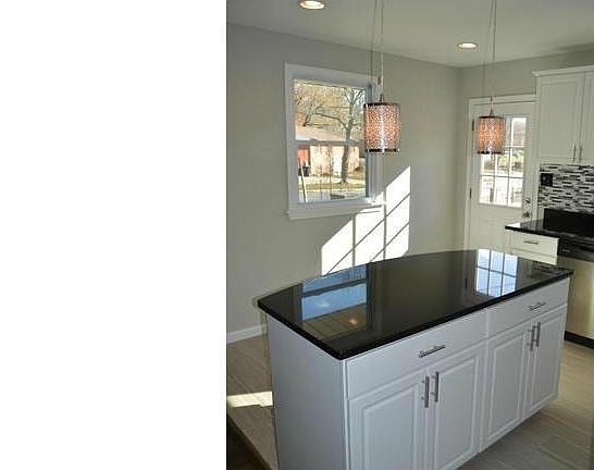 Kitchen Island