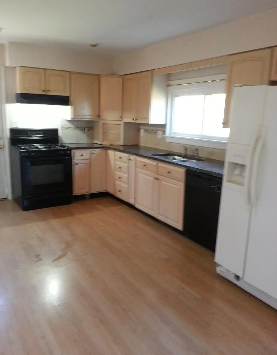 166 Tallmadge Road — Photo 3