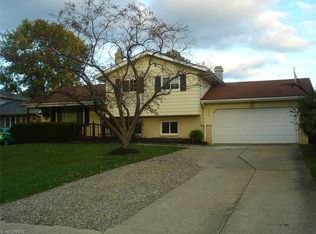 1115 Mulberry Ln, Brunswick, OH