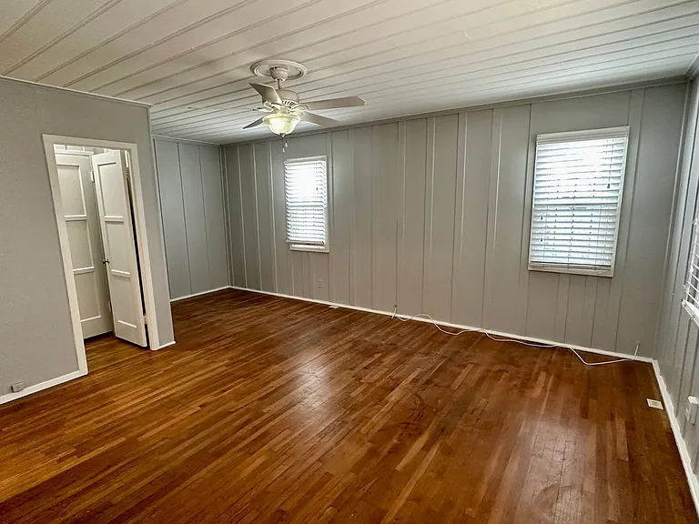 4561-4565 Altadena Ave — Photo 5