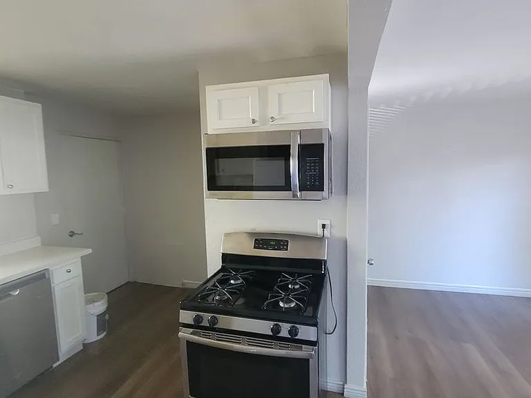982 S Sheridan Blvd — Photo 22