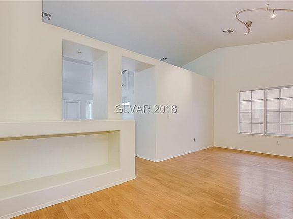 3rd image of 8304 Ashkum Ave