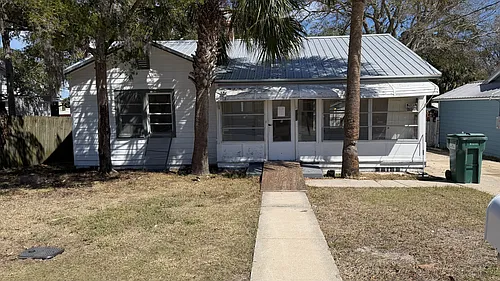 171 Daytona Ave Photo 1