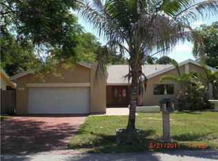 8365 SW 147th Ct, Miami, FL 33193