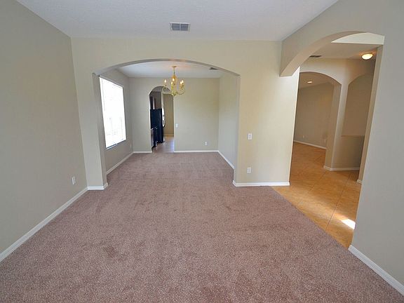 2nd image of 9304 Zincoe Ln