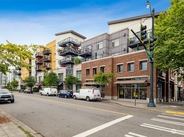 15100 6th Avenue SW #322, Burien, WA 98166