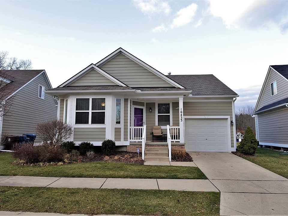1st image of 10433 Scarlet Oak Dr