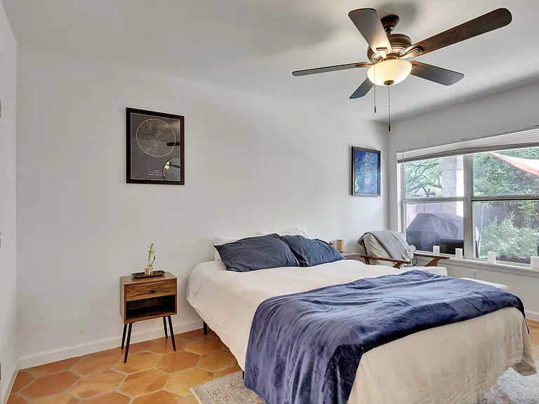 208 Flournoy Dr #A — Photo 9