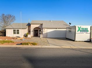 408 Longwood Dr NE, Rio Rancho, NM 87124