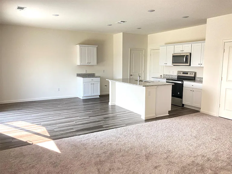 311 Madison Way — Photo 13