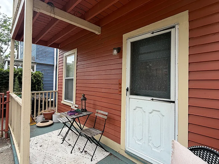 21 Willow Ave — Photo 13