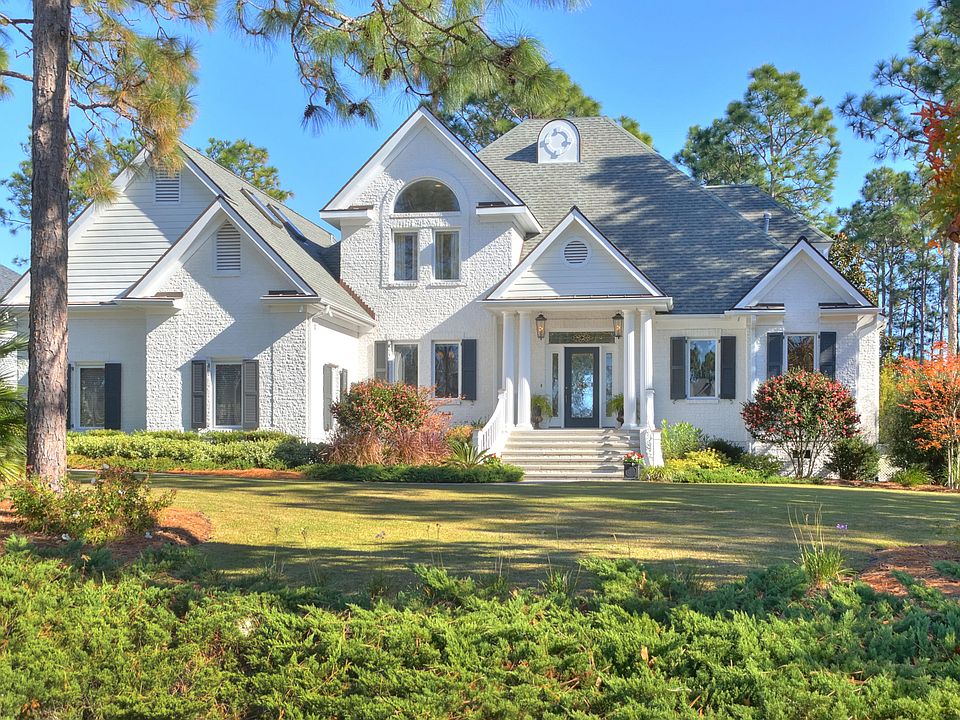1st image of 3638 W Medinah Avenue SE