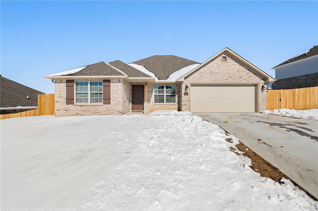 2120 Carlisle St, Gentry, AR 72734 Zillow