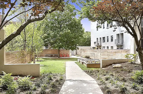 Rented by Compass | media 8