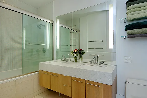 Sold by Corcoran | media 4