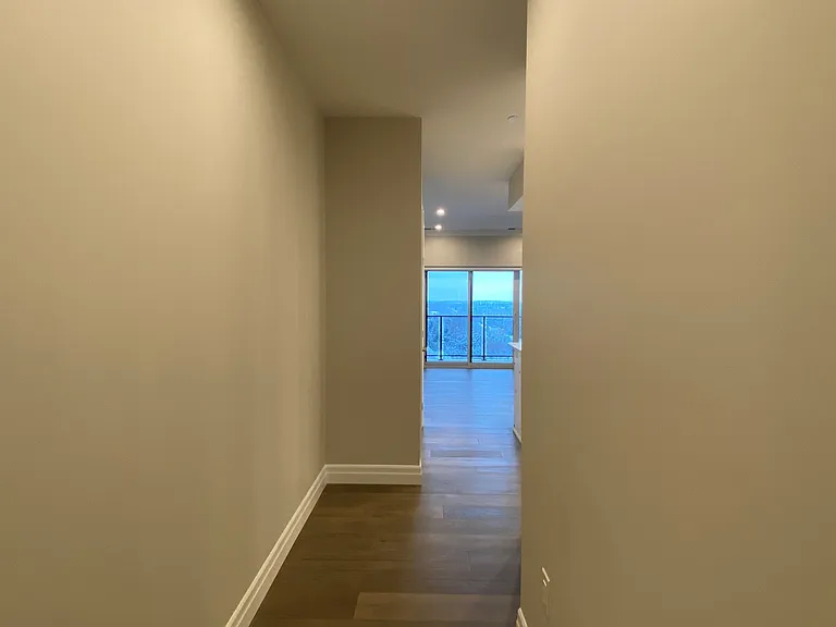 1114 Gordon St #1114 — Photo 6