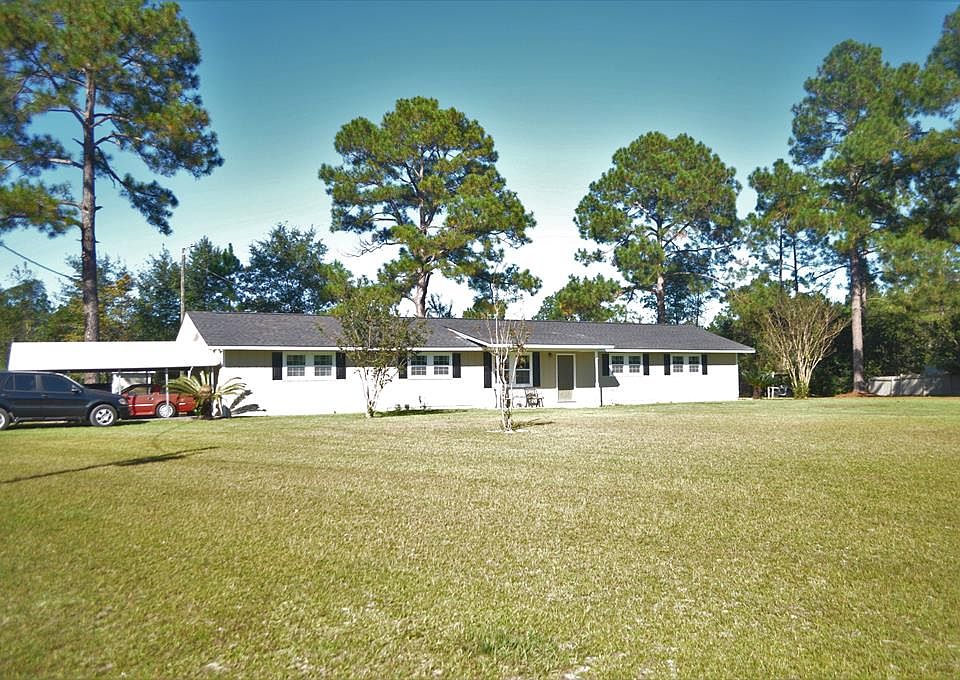 1st image of 135 Gardenia Ln