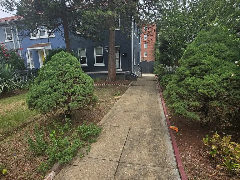 1353 Kennedy St NW — Photo 3