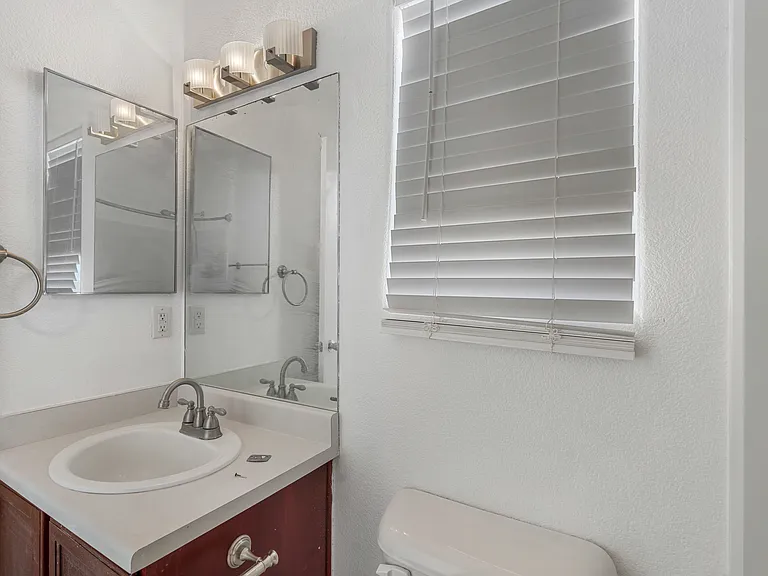 7326 Village Meadows Dr — Photo 12