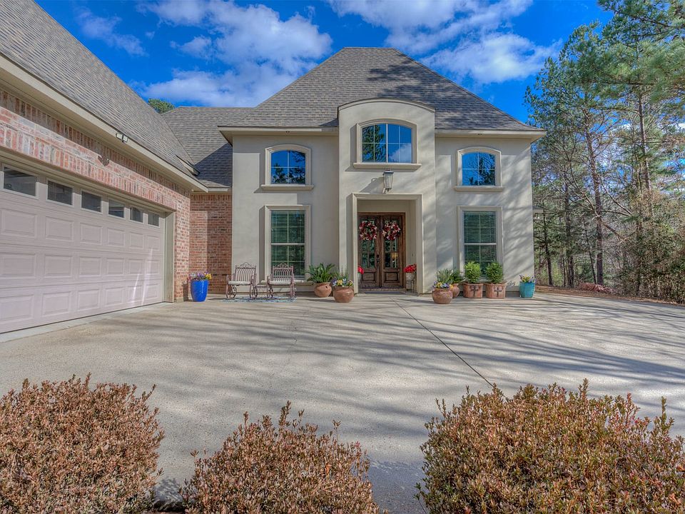 1st image of 151 Pepperridge Cir