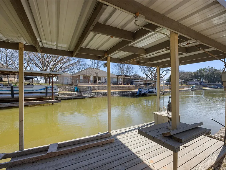 417 Sky Harbour Ct — Photo 27
