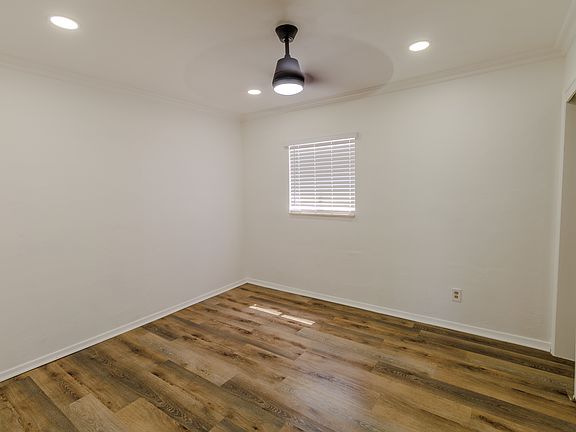 3rd image of 4647 N 24th St