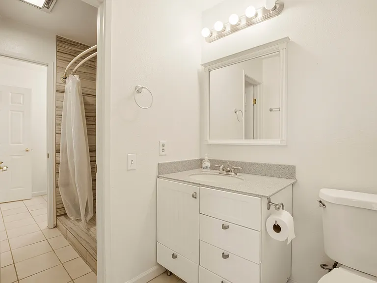 11315 Matinal Cir — Photo 16