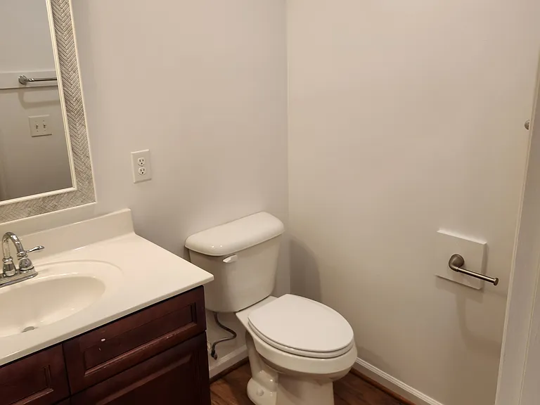 2223 Martintown Rd — Photo 10