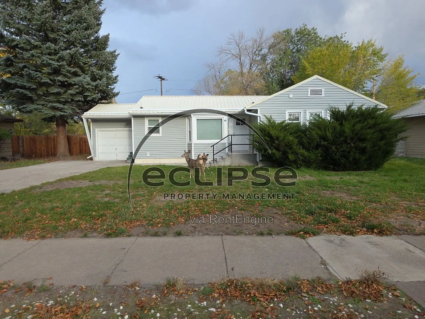 3 bed, 1.0 bath, 1191 sqft, $1,750 — Photo 1