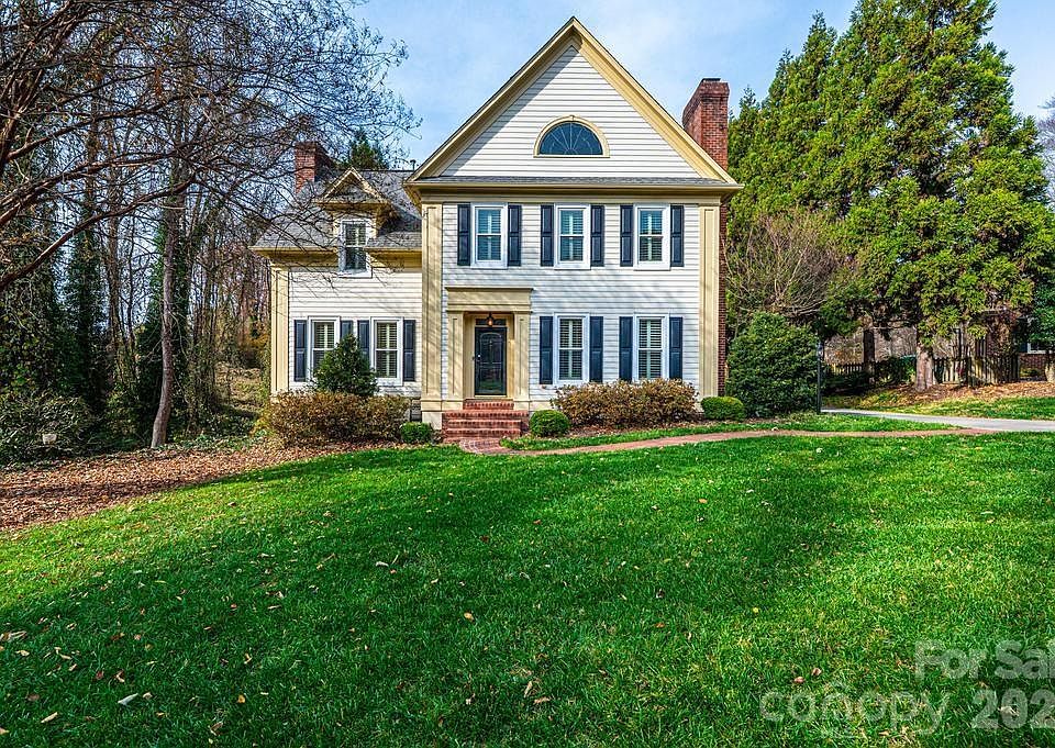 1st image of 560 20th Avenue Ct NW