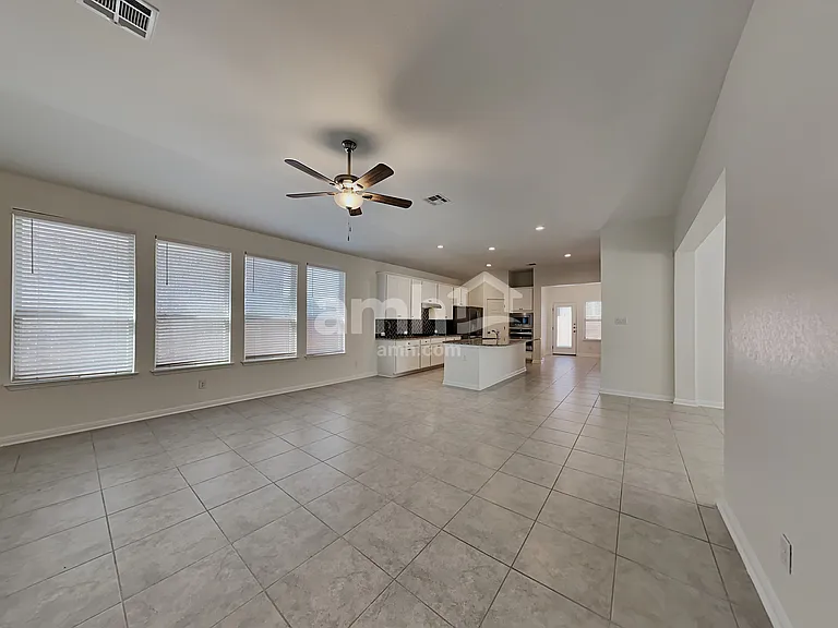 2126 Abadeer Trl — Photo 7