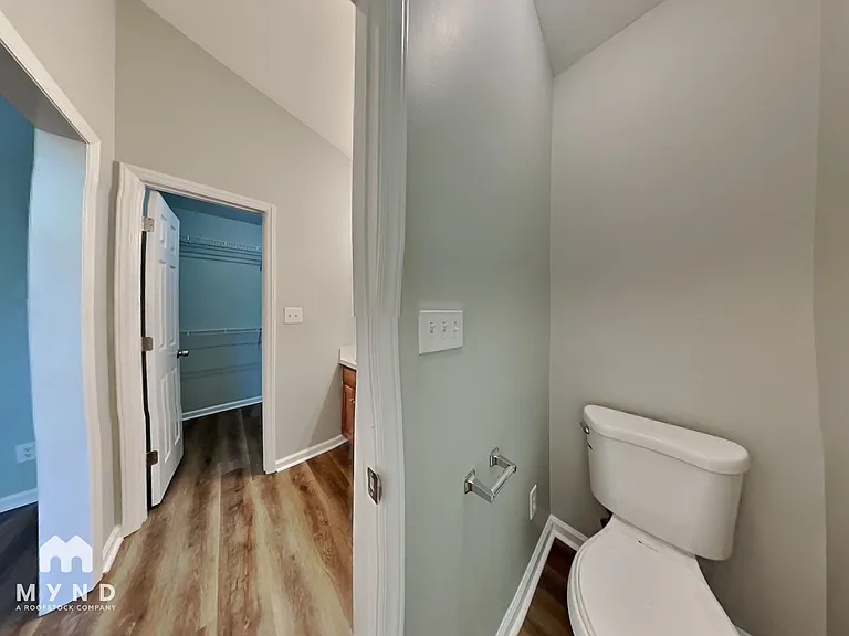 523 Rockvale Ct — Photo 21