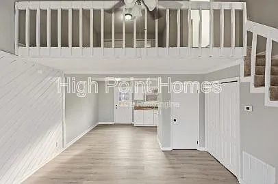 90 Park St #102 — Photo 3